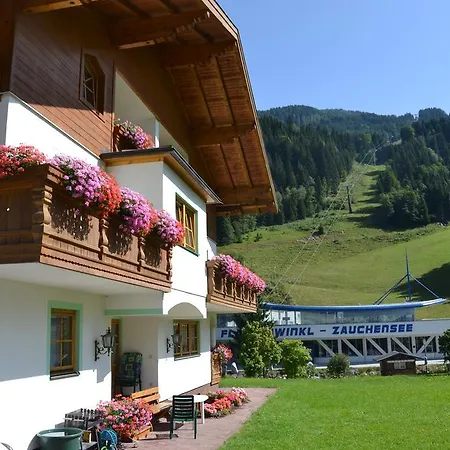 Holiday-appartements Апартаменты Флахау
